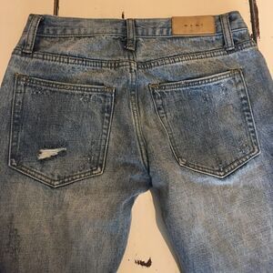 MNML size 4 distressed button fly jeans zipper ankle mid rise stonewashed
